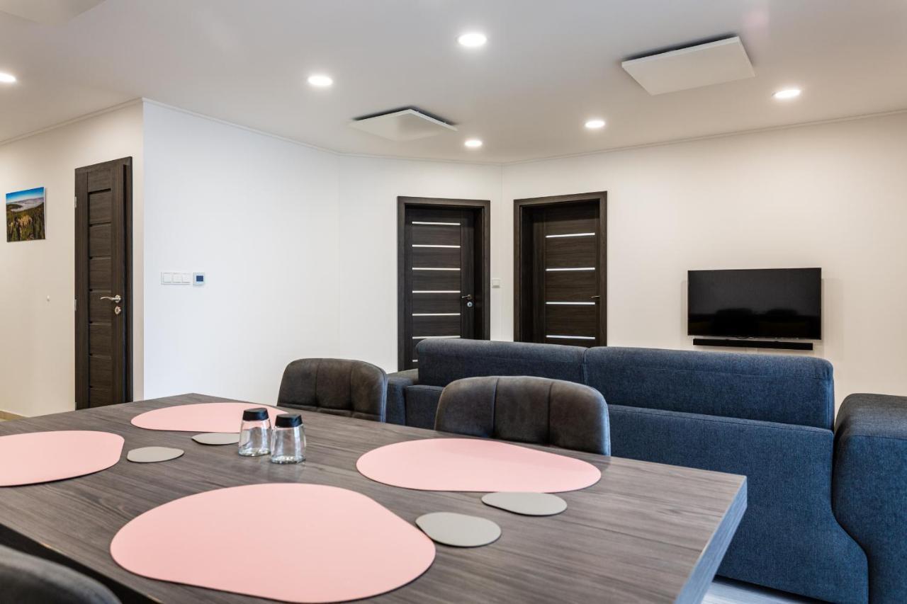 Apartmany Na Vyhledech Loucna pod Klinovcem Ngoại thất bức ảnh
