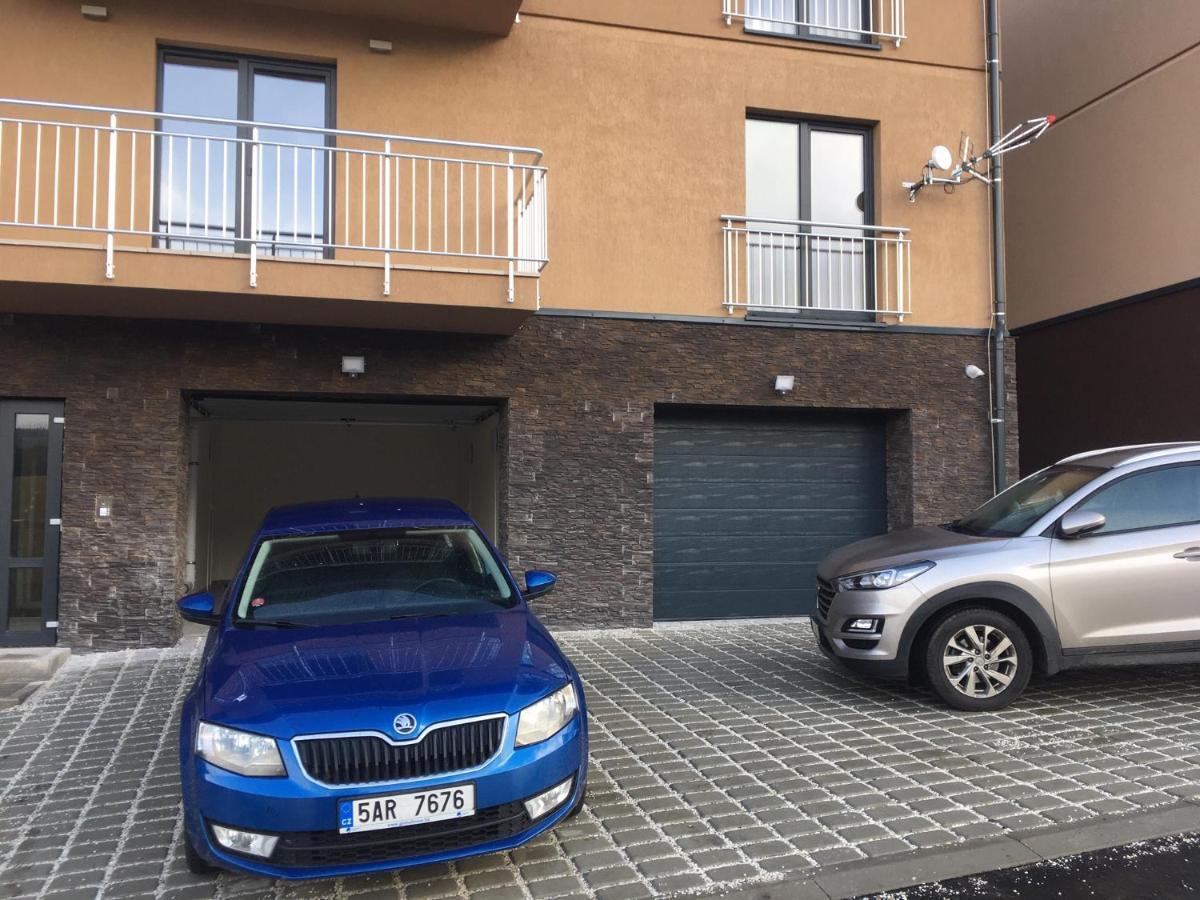 Apartmany Na Vyhledech Loucna pod Klinovcem Ngoại thất bức ảnh